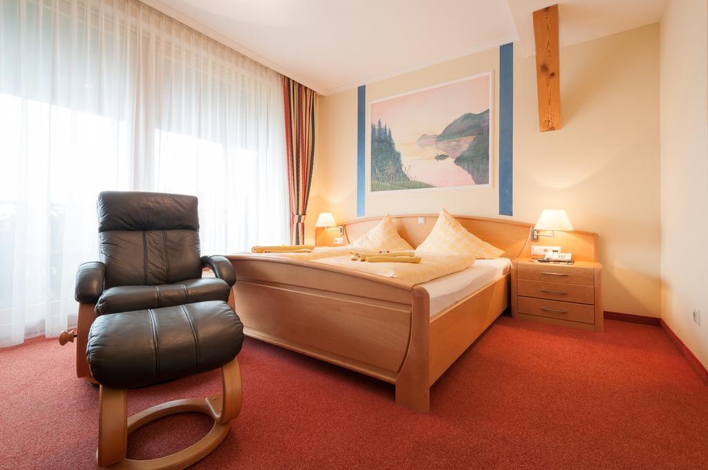 Hotel Landhof Simeter Gmbh Spittal an der Drau Δωμάτιο φωτογραφία