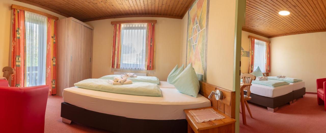 Hotel Landhof Simeter Gmbh Spittal an der Drau Εξωτερικό φωτογραφία